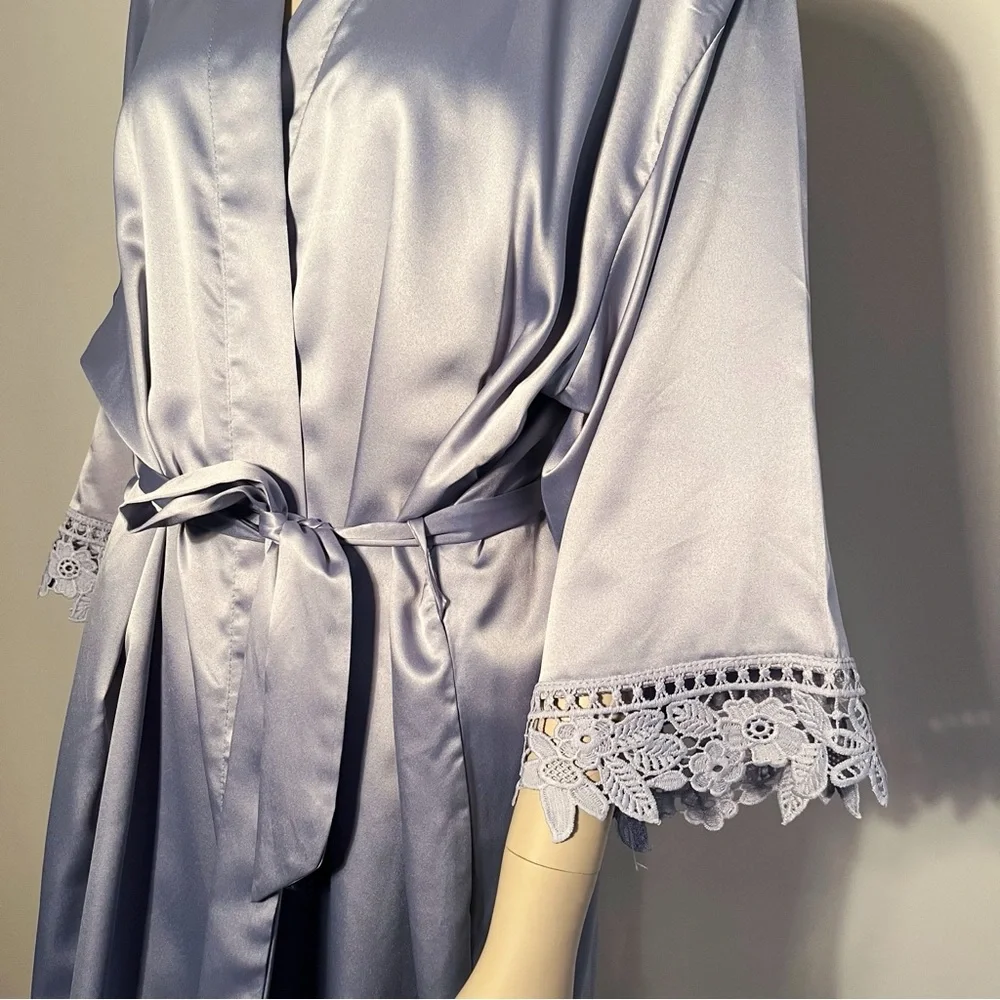 Periwinkle Blue Robe - Picture 3 of 9